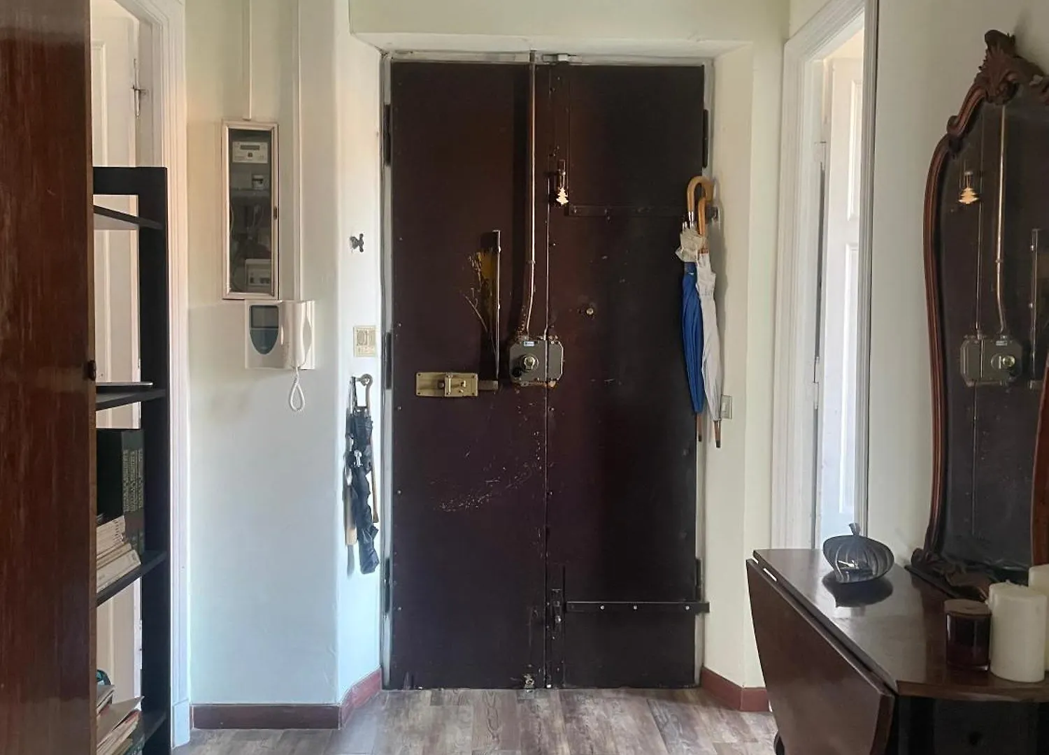 Sunny Apartment In Central Roma İtalya